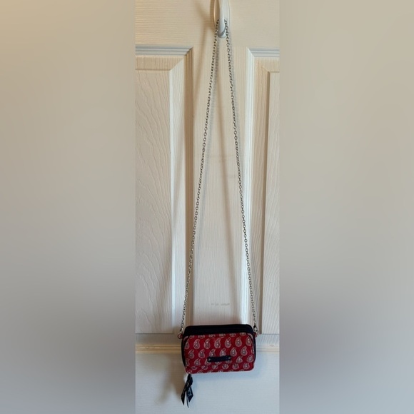 Vera Bradley Red Paisley Wallet/Crossbody - Picture 12 of 14